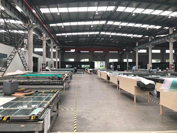 3200*1350 Máquina de cortar Nomex con sistema de vacío para cortar 4