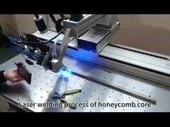 Proceso de soldadura por láser del núcleo de panal de abejas