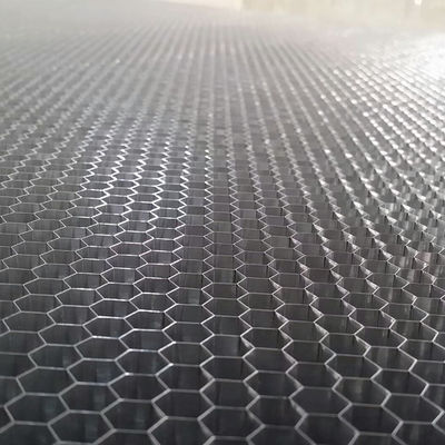 Al5052 malla de honeycomb de aluminio con 15MPa de alta resistencia utilizada para la industria aeroespacial