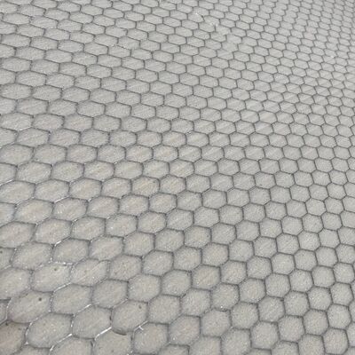 El núcleo de panal de aluminio lleno de espuma se puede utilizar para la decoración interior de los vagones de ferrocarril de alta velocidad