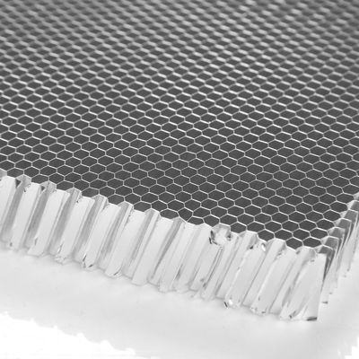La base de panal de aluminio inclinada del grado Al3003 del ángulo 20 inclina poroso para EMI Materials