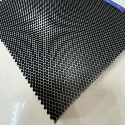 Longitud de aluminio microporosa 0,6 del lado de la base de panal 0,8 1m m