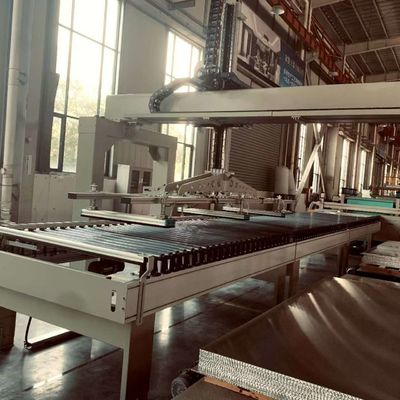 Línea de producción continua máquina de panal de miel tablero compuesto de panal de miel línea de producción continua