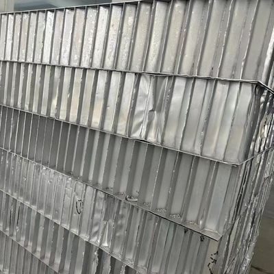 Panel compuesto de panal de abejas de aluminio soldado en venta