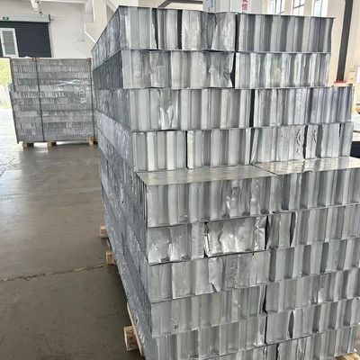 Clasificación A1 de rendimiento contra fuego Panel de panal de abeja de aluminio soldado