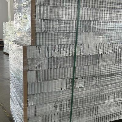 Panel de panal de abejas de aluminio soldado para el tránsito ferroviario