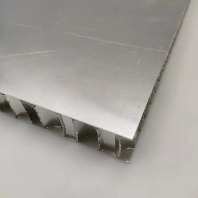 1200x2400mm Placa de panal de aluminio anodizado para el suelo anti arañazos
