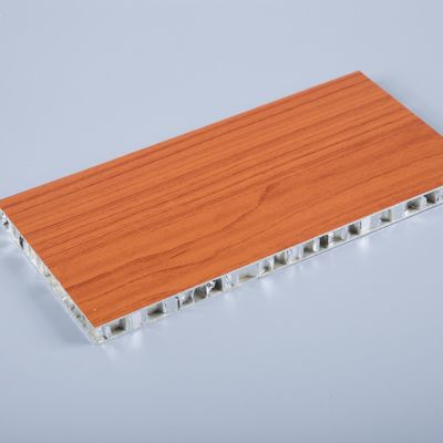 EN 45545 Paneles de honeycomb de aluminio de 0,8 mm para decoración interior de tránsito ferroviario