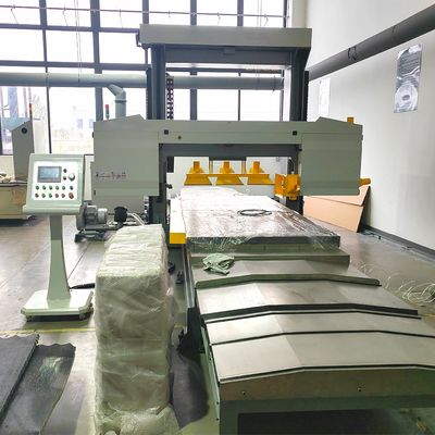 3200*1350 Máquina de cortar Nomex con sistema de vacío para cortar