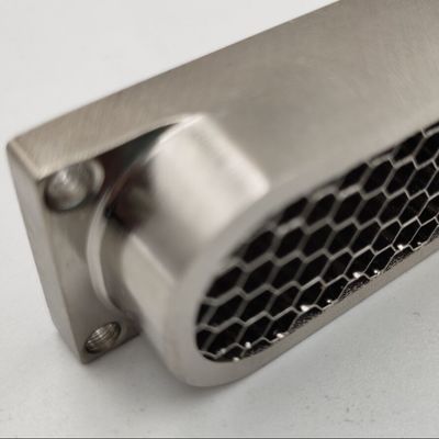 Placa de panal de miel de acero inoxidable de soldadura puntual con tamaño de célula 6.4 mm para túnel de viento