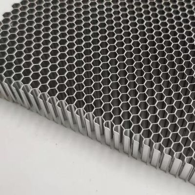 304 316L de acero inoxidable núcleo de panal de miel ventanas de panal de miel para protección EMI