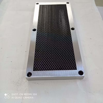 316L de acero inoxidable núcleo de panal de miel ventilaciones de panal de miel 1200 * 2000mm para protección EMI