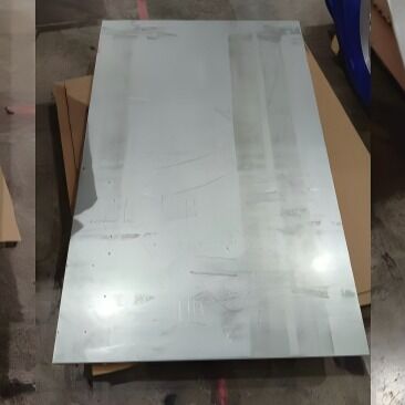 Tamaño estándar 1220 * 2440mm Mesa de trabajo de PCB con estructura de panel de panal de aluminio