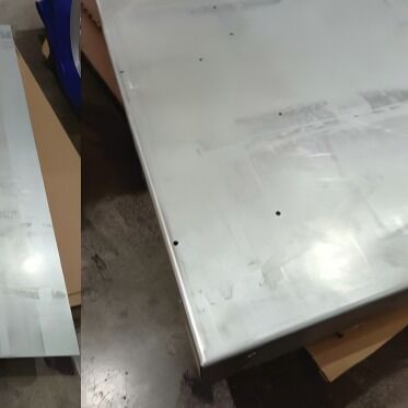 Tamaño estándar 1220 * 2440mm Mesa de trabajo de PCB con estructura de panel de panal de aluminio