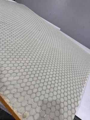Base de panal de aluminio de longitud lateral 6~15 mm con materiales de espuma