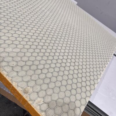 Núcleo de panal de aluminio lleno de espuma PU para aislamiento térmico