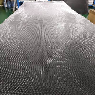 Materiales de núcleo de panal de aluminio personalizados de gran tamaño 2500*3000 mm