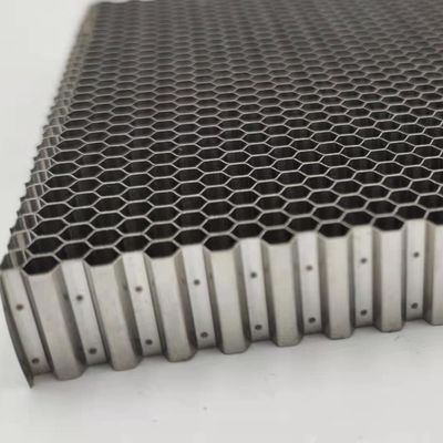 Saldado puntual 304 núcleo de panal de miel de acero inoxidable con alta resistencia a la corrosión