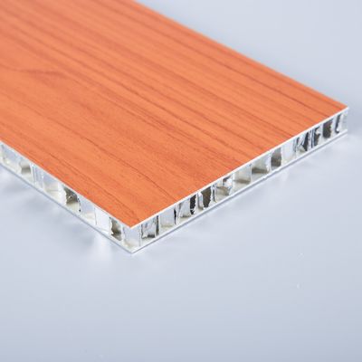 EN 45545 Paneles de honeycomb de aluminio de 0,8 mm para decoración interior de tránsito ferroviario