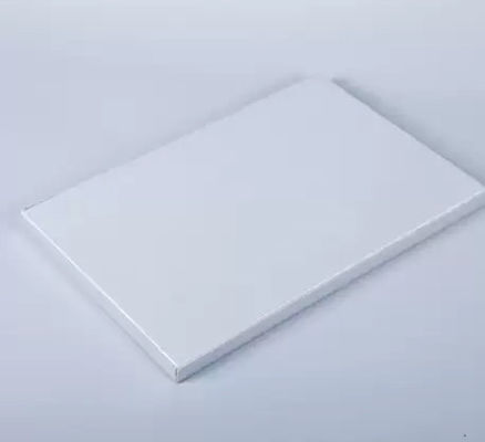 Paneles de suelo anodizados de aluminio de panal de miel para buques de autobuses ferroviarios